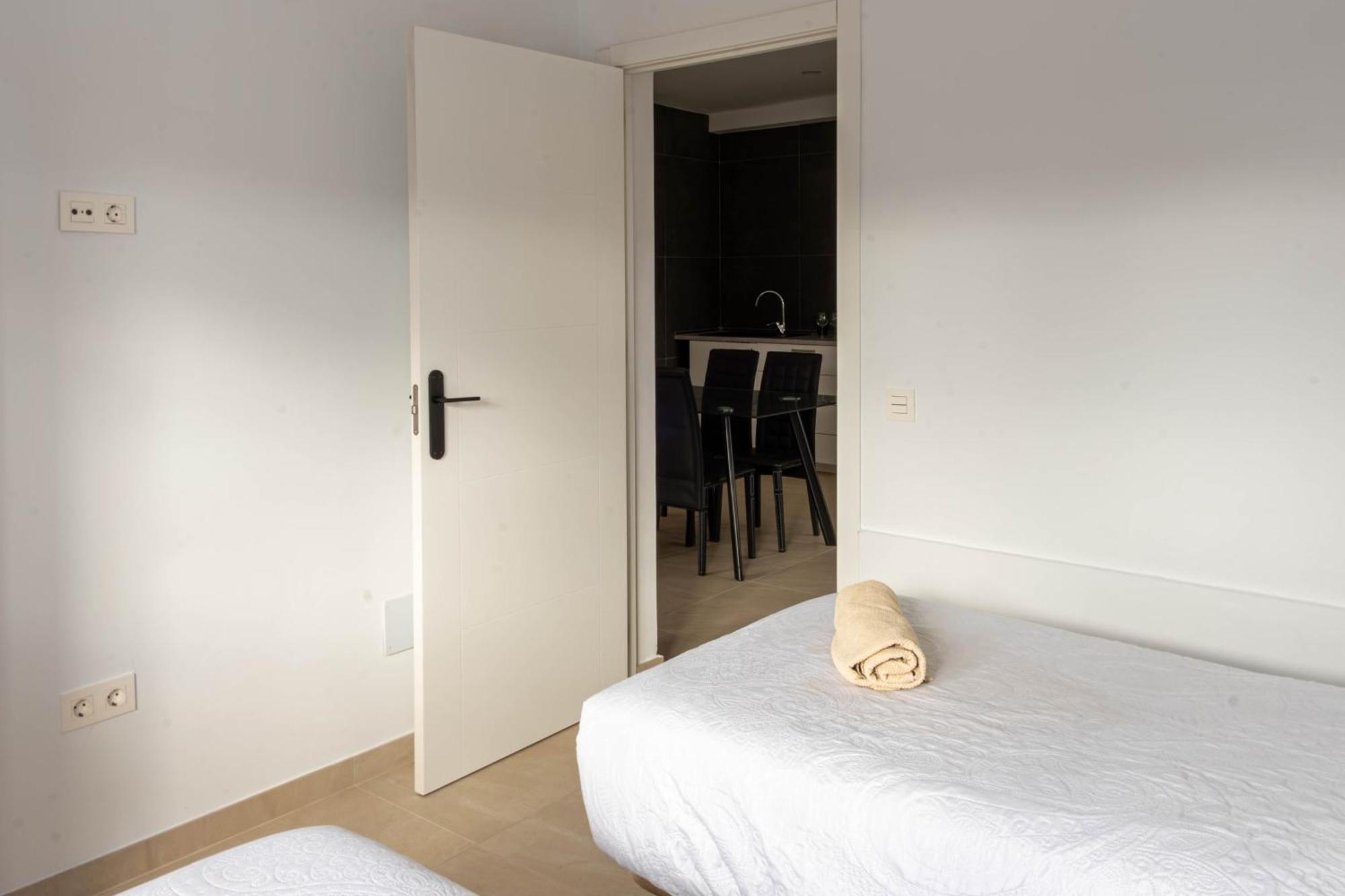 Kiposhi Beach Apartments Punta Mujeres Ариа Экстерьер фото