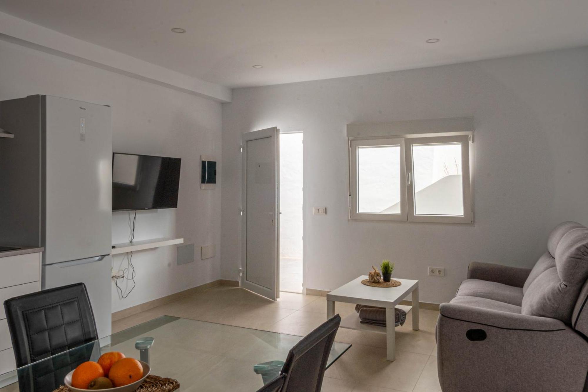 Kiposhi Beach Apartments Punta Mujeres Ариа Экстерьер фото