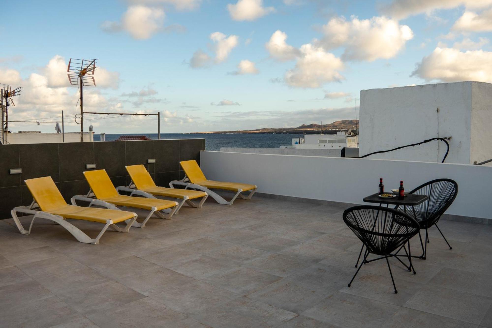 Kiposhi Beach Apartments Punta Mujeres Ариа Экстерьер фото